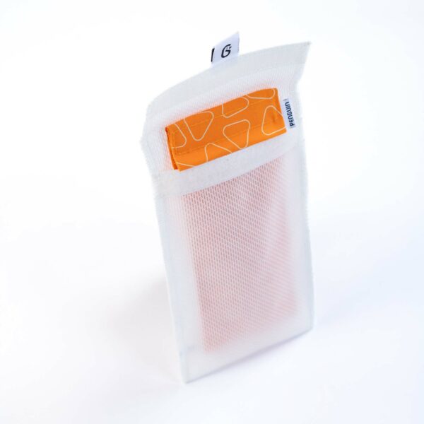 Penguin Lite Cooling Pocket Small - White
