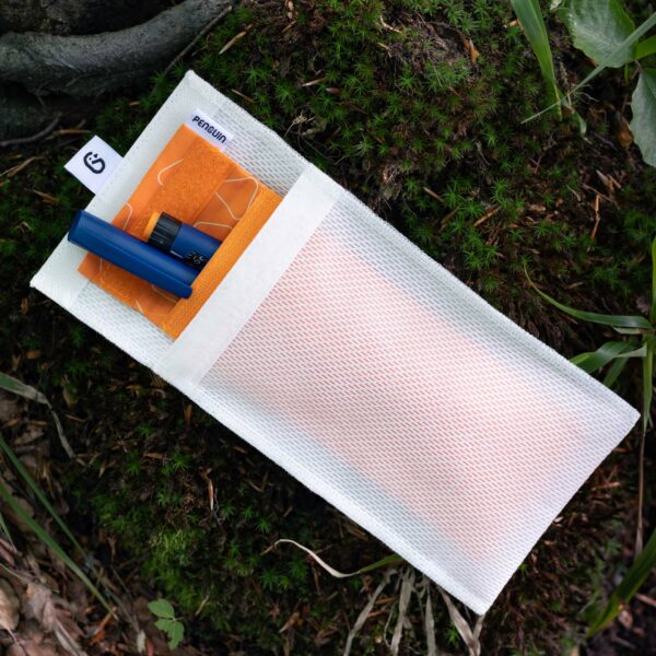 Penguin Lite Cooling Pocket Small - White